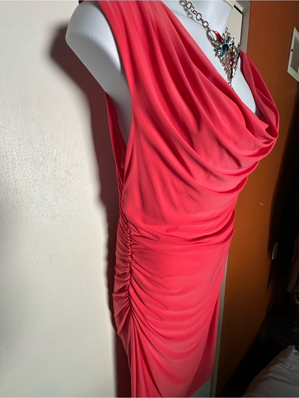 Sexy Papaya Color Dress - Picture 2 of 4